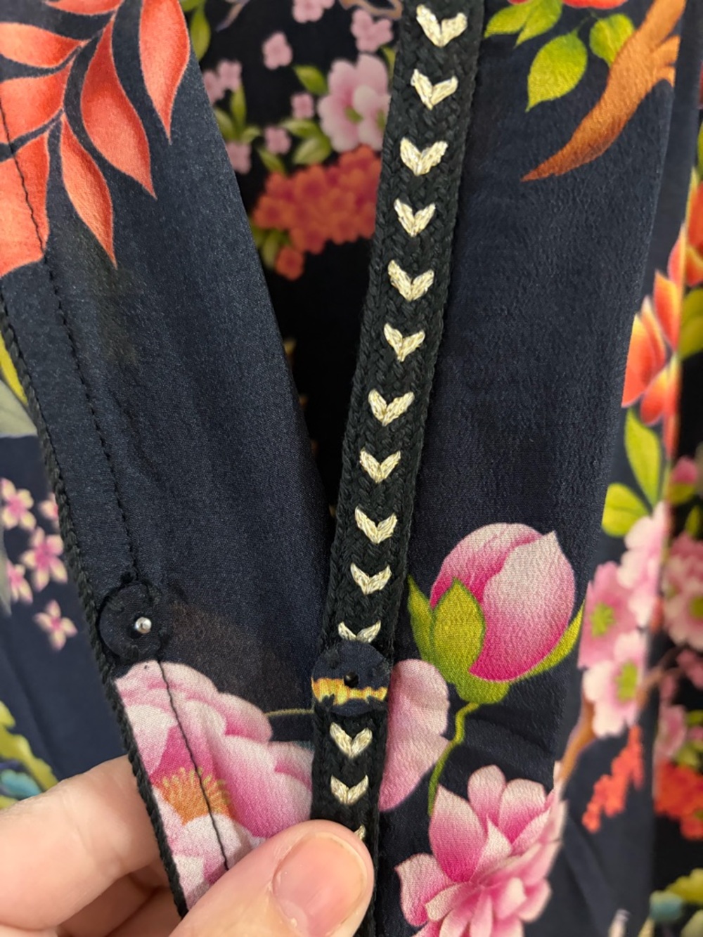 Johnny Was CALI KIMONO 100% Silk - Size S - Picture 6 of 10